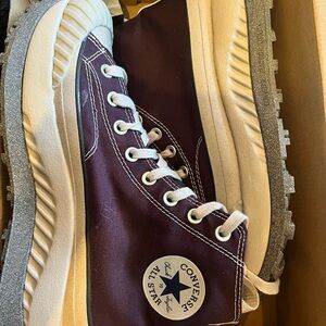 Converse Chuck 70 AT-CX High-Tops in Deep Purple , Men’s 8.5, Women’s 10